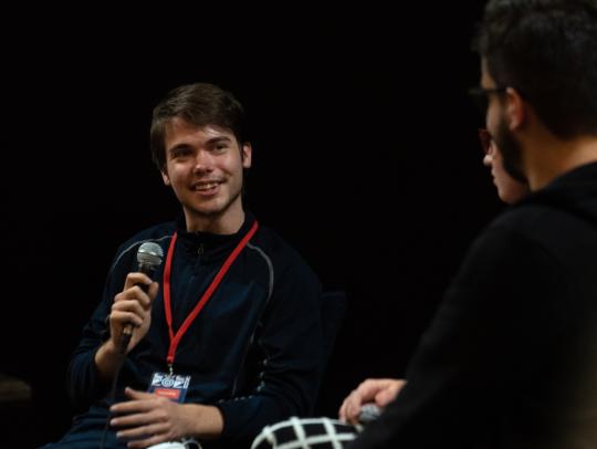 Körtési András, Az ütésálló kontaktlencsereklám c. kísérleti film rendező operatőre